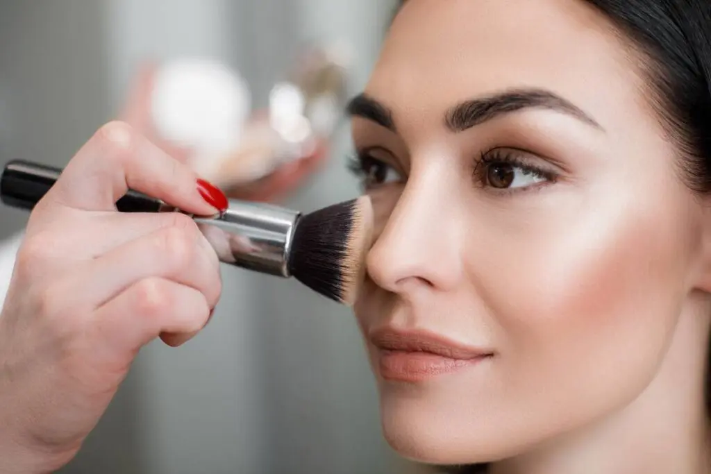 make-up-da-ufficio-base