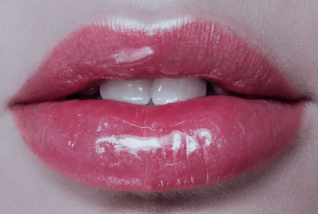 make-up-labbra-2023-naturale-charme