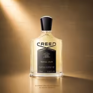 Creed Royal Oud 100 ML, profumo Creed in flacone trasparente con etichetta nera su sfondo luxury dorato.