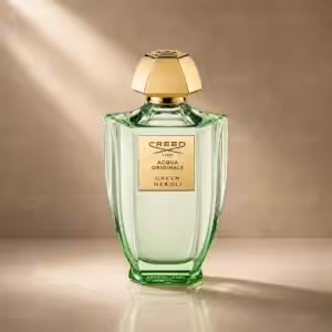 Creed Acqua Originale Green Neroli profumo unisex, flacone verde chiaro in packshot luxury su sfondo dorato.
