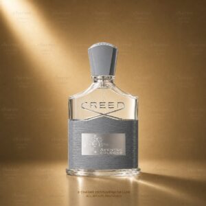 Creed Aventus Cologne profumo uomo, flacone con fascia grigia in packshot luxury su sfondo dorato.