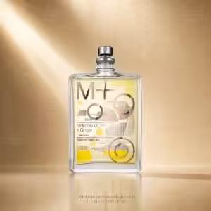Escentric Molecules Molecule 01 + Ginger Eau de Toilette 100 ml, profumo di nicchia agrumato e speziato in packshot luxury