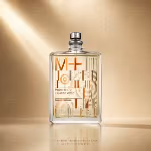 Escentric Molecules Molecule 01 + Guaiac Wood Eau de Toilette 100 ml, profumo di nicchia con packshot luxury per Charme Profumeria