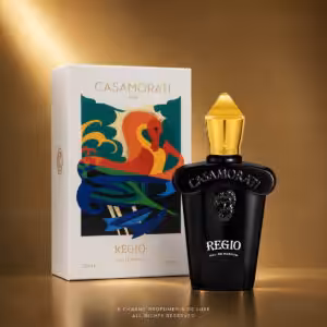 Xerjoff Casamorati Regio Eau de Parfum 30 ml con confezione, profumo di nicchia su sfondo luxury dorato Charme Profumeria