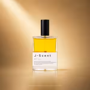 J-Scent Yuzu Eau de Parfum 50 ml, flacone in packshot luxury su sfondo dorato Charme Profumeria.