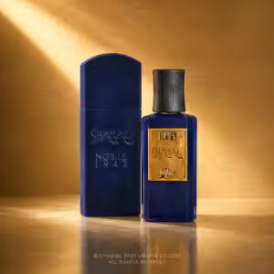 Nobile 1942 Shamal Extrait de Parfum 75 ml, fragranza di nicchia con flacone blu e cofanetto coordinato in packshot luxury su sfondo dorato
