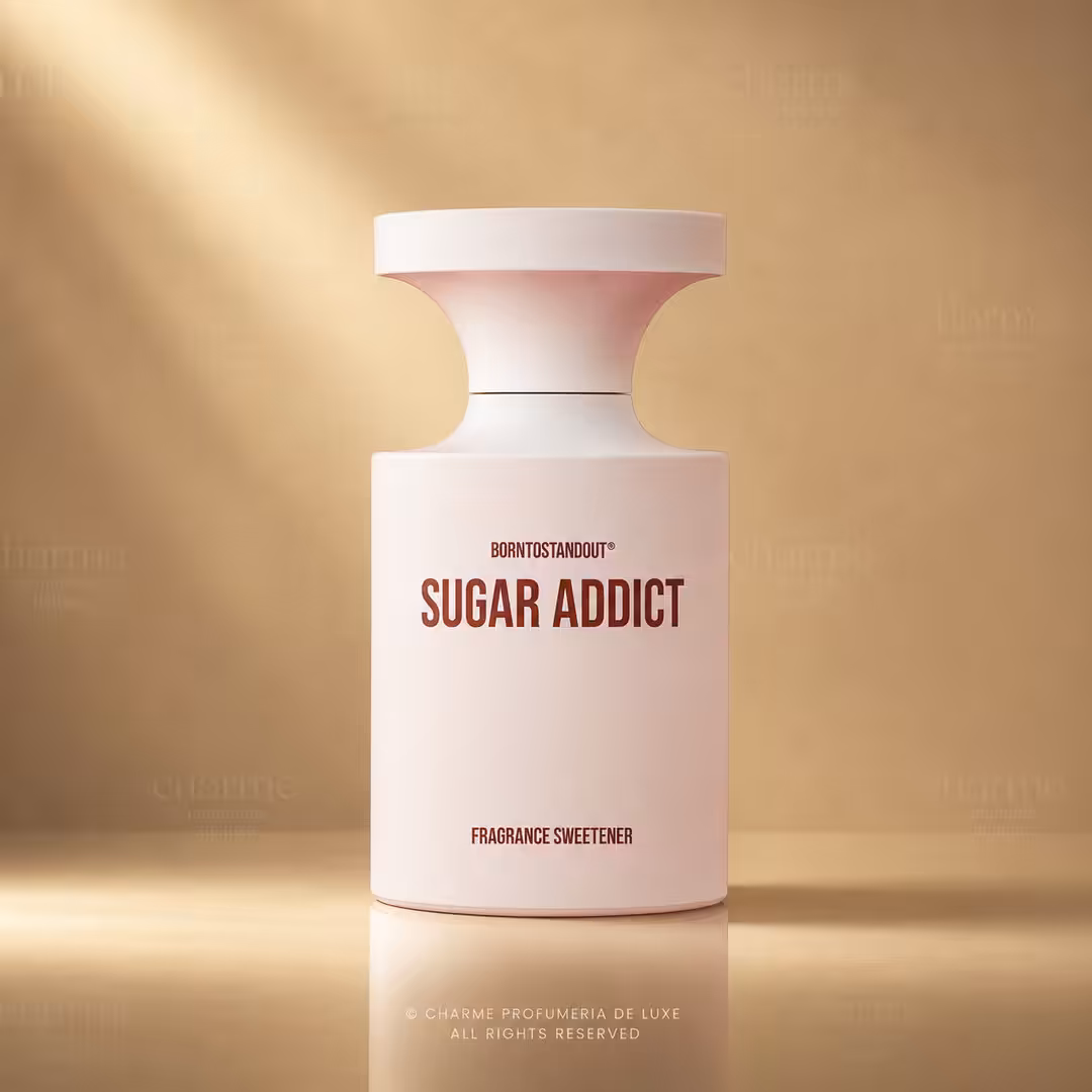Borntostandout Sugar Addict Fragrance Sweetener 100 ml, profumo di nicchia in packshot premium su sfondo oro champagne