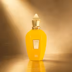Xerjoff Erba Gold Eau de Parfum 50 ml, flacone giallo e oro su sfondo luxury Charme Profumeria de Luxe