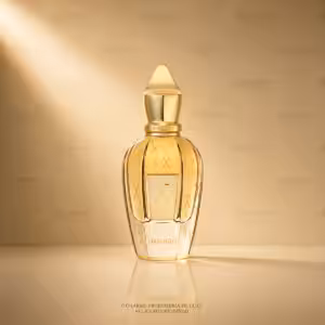 Xerjoff Starlight Parfum 50 ml, flacone dorato su sfondo luxury Charme Profumeria de Luxe