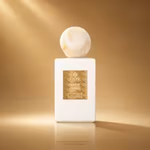 CAVE White Amber Essential Luxury Parfum, profumo di nicchia con flacone bianco e tappo marmorizzato chiaro - Charme Profumeria