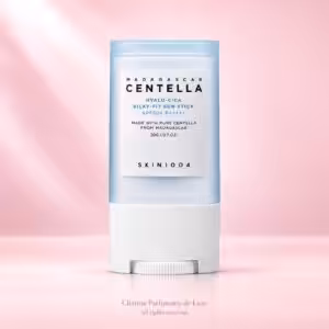 SKIN1004 Madagascar Centella Hyalu-Cica Silky-fit Sun Stick 20 g, prodotto di cosmesi coreana nella confezione originale