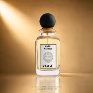 Viage Idyllic Istanbul Extrait de Parfum 100 ml, flacone in vetro trasparente con tappo nero su sfondo dorato Charme Profumeria de Luxe