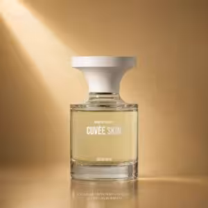 Borntostandout Cuvée Skin Eau Intimité 100 ml, profumo di nicchia in packshot luxury su sfondo oro champagne per Charme Profumeria de Luxe