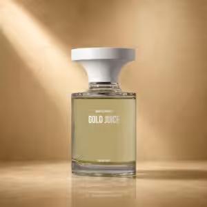 Borntostandout Gold Juice Eau Intimité 100 ml, profumo di nicchia in flacone luxury su sfondo dorato per e-commerce Charme