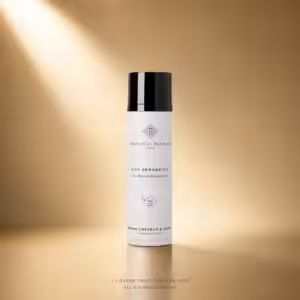 Essential Parfums Nice Bergamote Hair & Body Mist 100 ml su sfondo dorato luxury