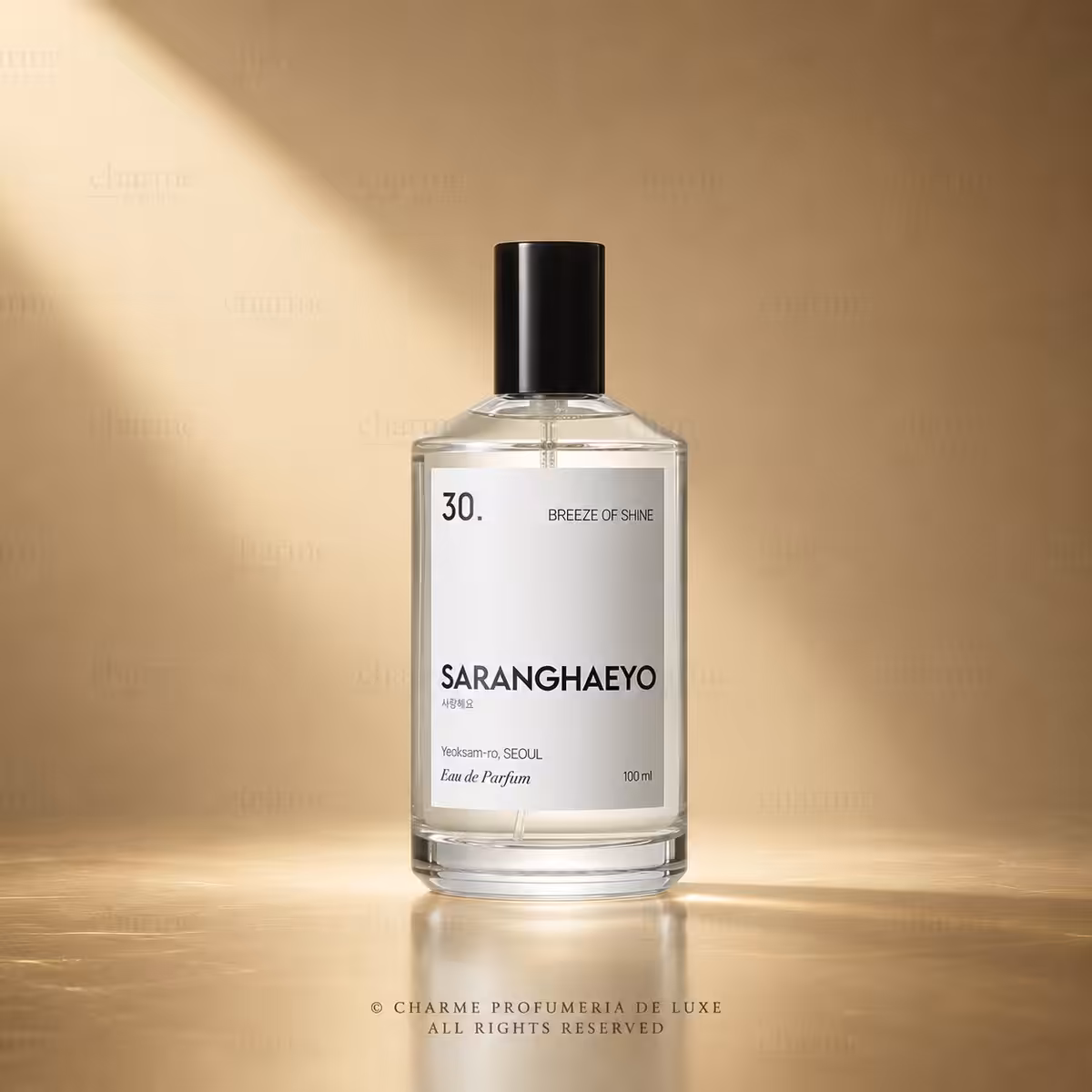Saranghaeyo 30 Breeze of Shine Eau de Parfum 100 ml, profumo di nicchia in flacone trasparente su sfondo luxury Charme Profumeria
