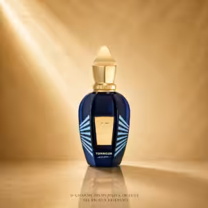 Xerjoff Torino25 Eau de Parfum 50 ml, fragranza Xerjoff in packshot elegante per e-commerce profumi di nicchia