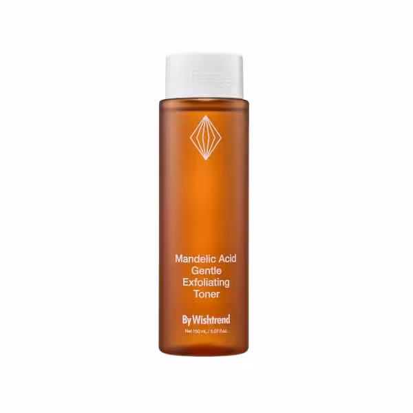 Flacone By Wishtrend Mandelic Acid Gentle Exfoliating Toner 150ml, toner esfoliante k-beauty con acido mandelico per grana più liscia e glow uniforme