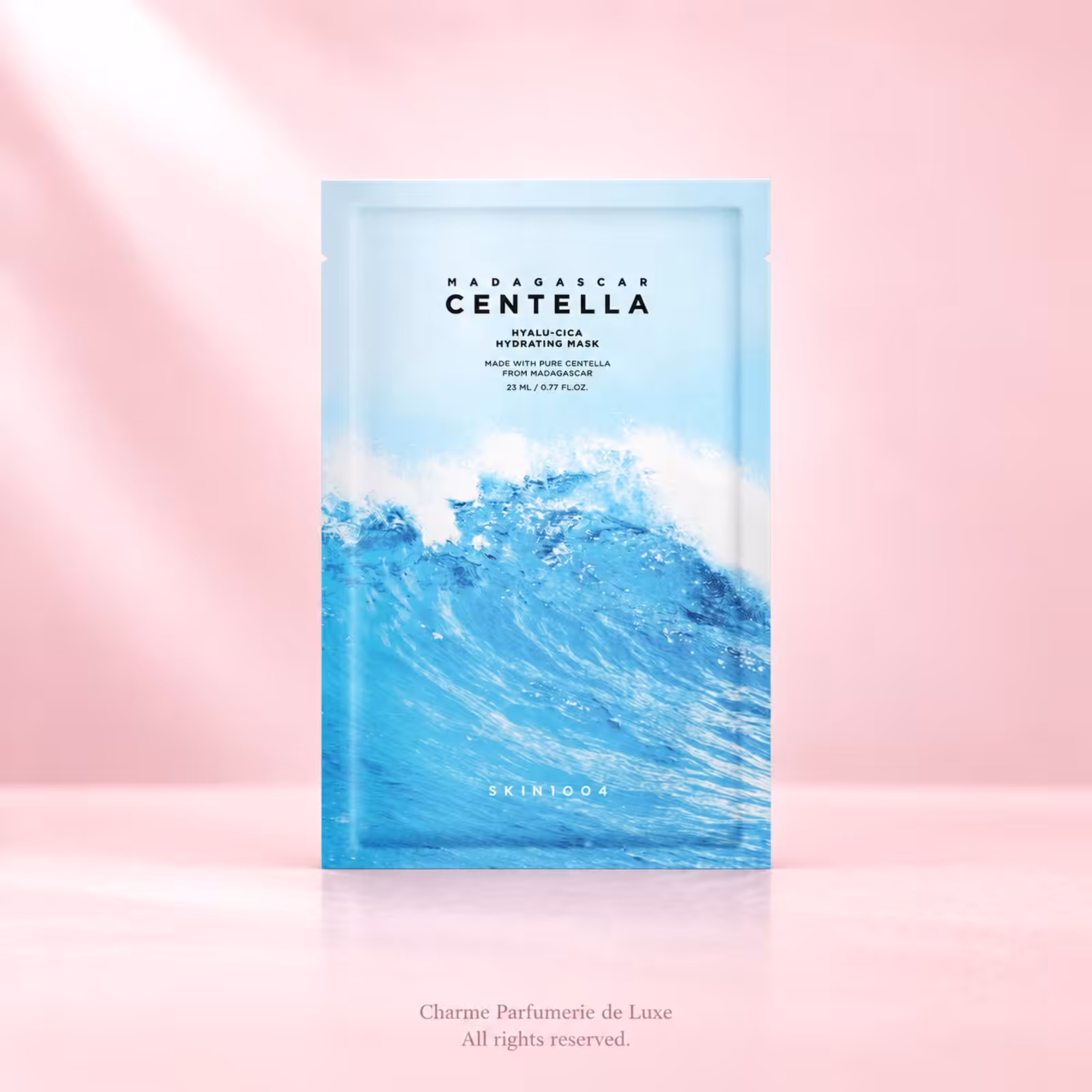 SKIN1004 Madagascar Centella Hyalu-Cica Hydrating Mask, prodotto di cosmesi coreana nella confezione originale
