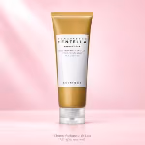 SKIN1004 Madagascar Centella Ampoule Foam 125 ml, trattamento viso nella confezione originale