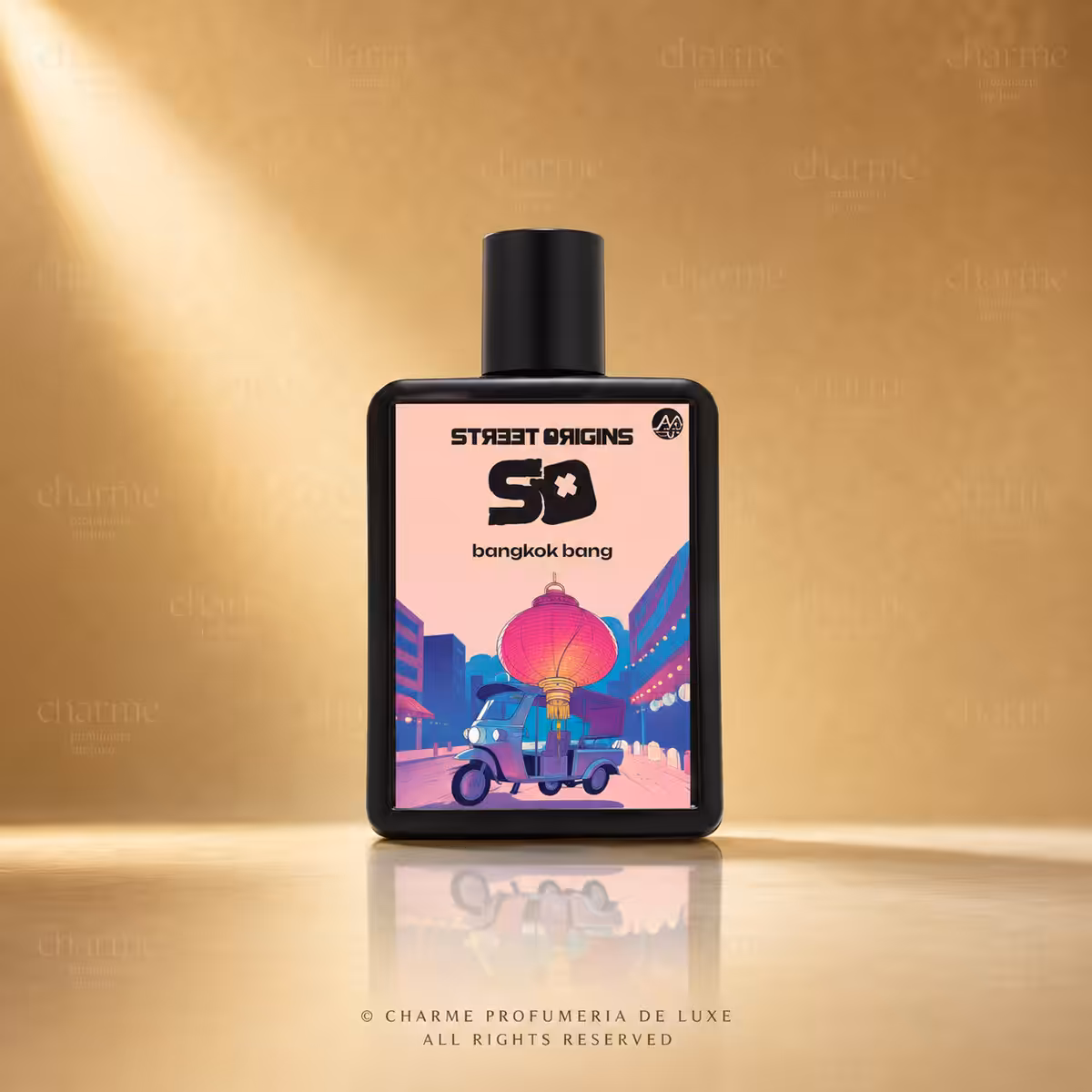 Street Origins Bangkok Bang Eau de Parfum 75 ml, flacone nero con grafica ispirata a Bangkok su sfondo dorato Charme Profumeria de Luxe