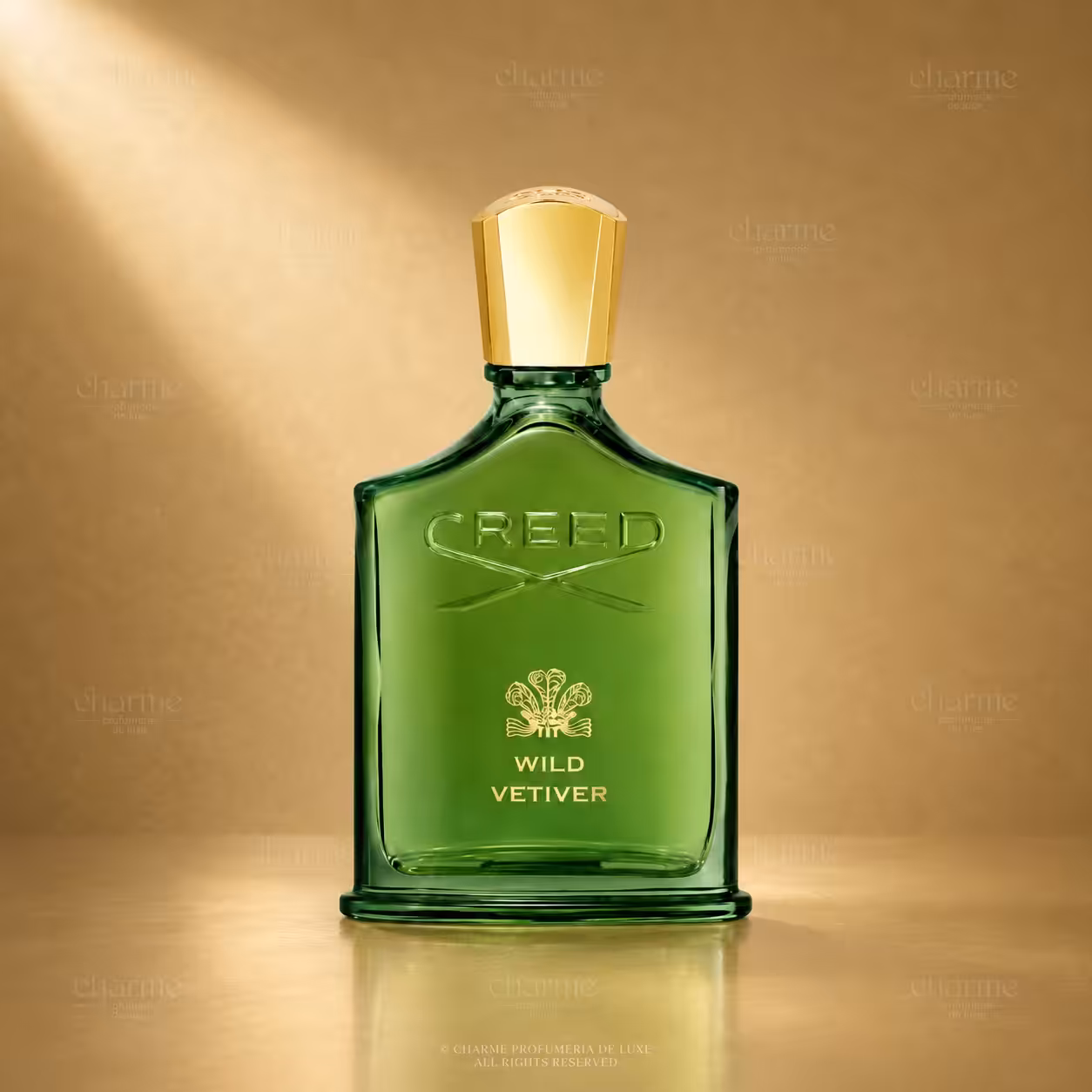 Creed Wild Vetiver profumo unisex, flacone verde in packshot luxury su sfondo dorato.