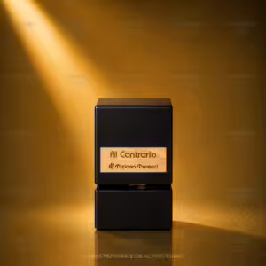 Al Contrario Tiziana Terenzi, profumo di nicchia in flacone nero squadrato con etichetta effetto legno, packshot luxury e-commerce Charme Profumeria.
